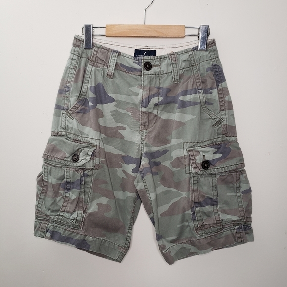 American Eagle Outfitters Other - American Eagle Camo Cargo Short Size S
